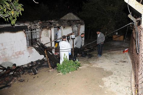 İ­z­m­i­r­­d­e­ ­8­,­5­ ­y­ı­l­ ­ö­n­c­e­k­i­ ­ö­l­ü­m­l­ü­ ­y­a­n­g­ı­n­ ­k­u­n­d­a­k­l­a­m­a­ ­ç­ı­k­t­ı­